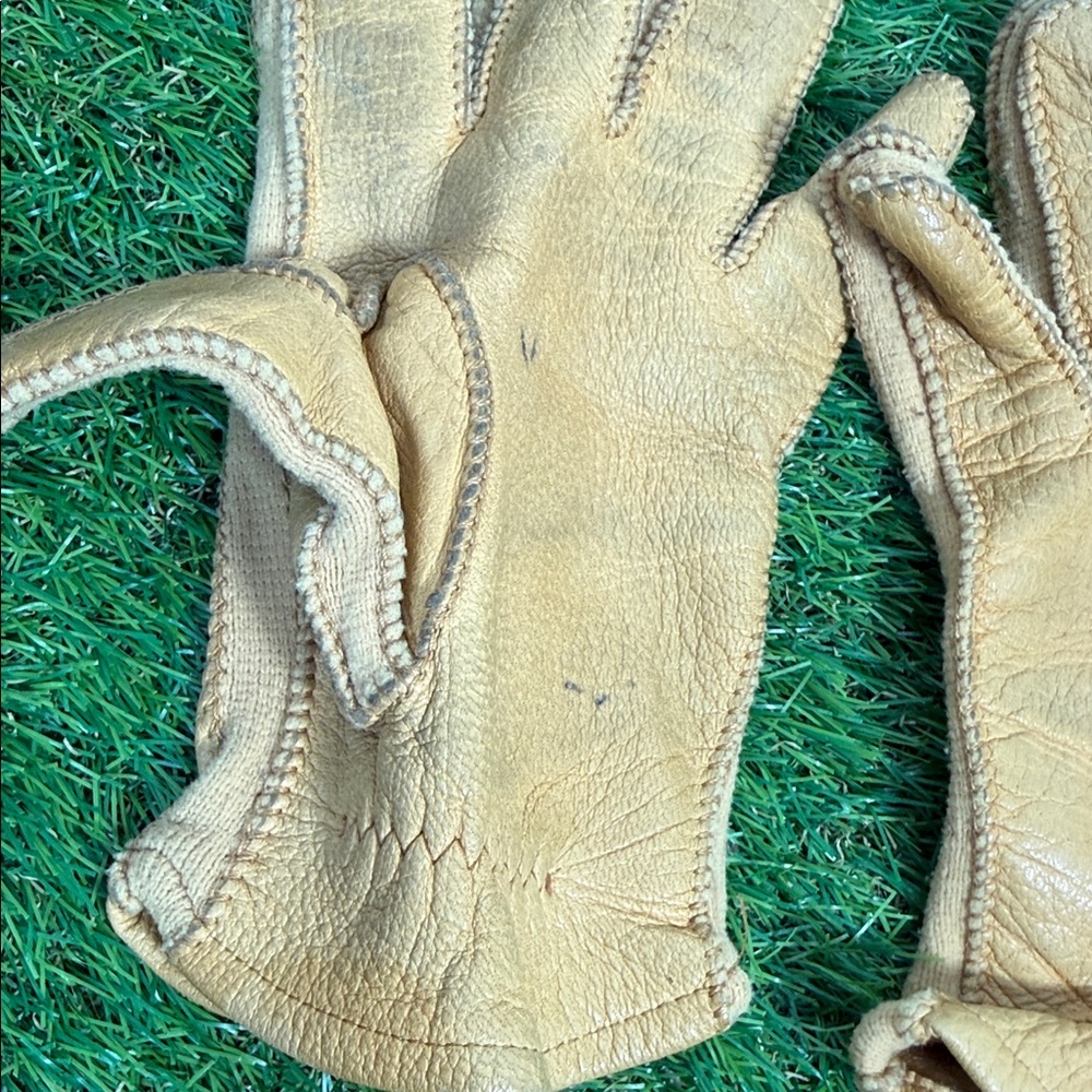 Deerskin Gloves Tan Leather Gloves - Picture 4 of 5